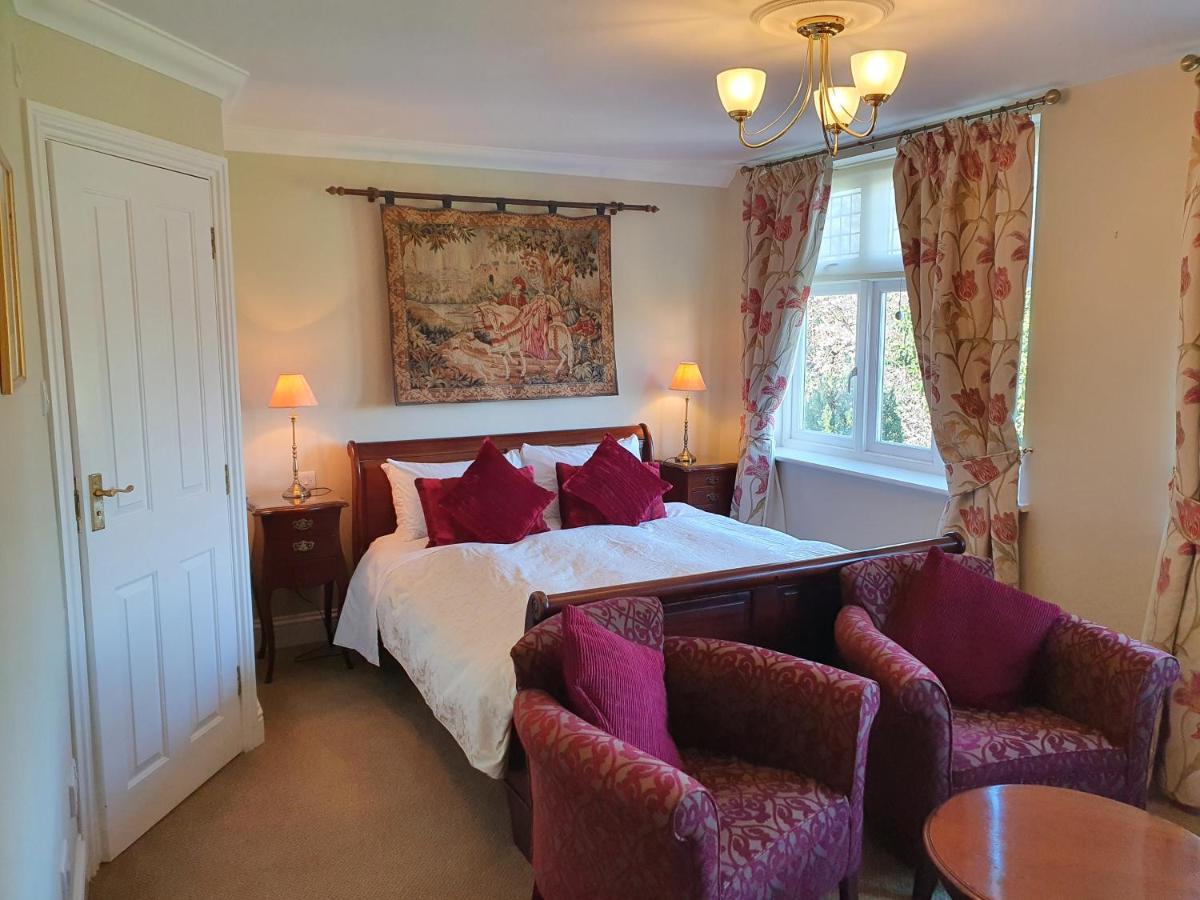 Ditton 4*